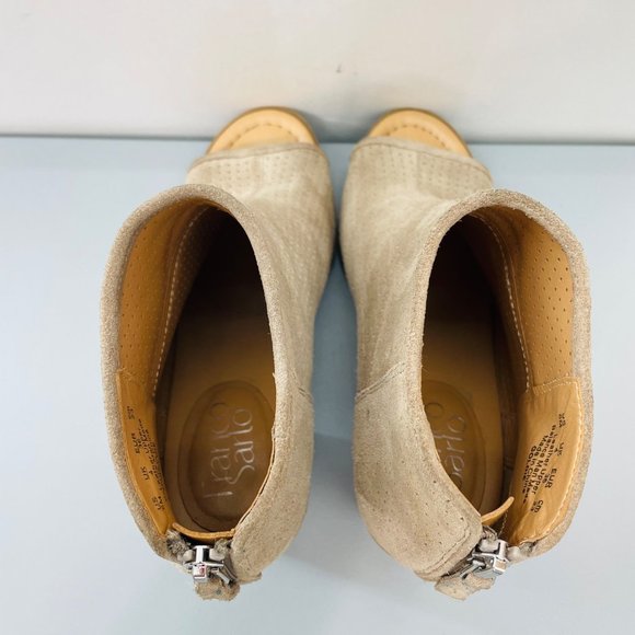 Franco Sarto Goldie Ankle Booties Boots Block Heel Peek Toe Suede Tan Womens 6 - Picture 11 of 15